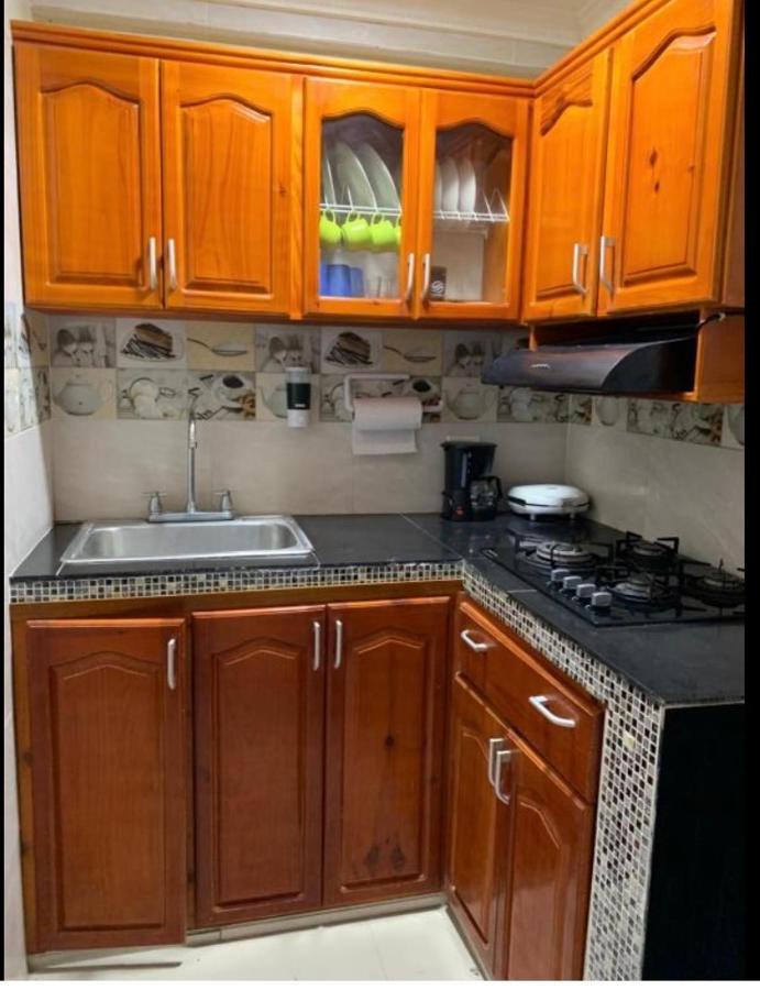 Idamar Apto 02 San Andrés Екстериор снимка